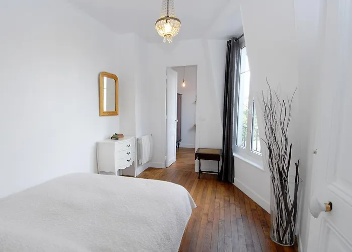 아파트 투리즘 포르트 드 베르사유 아모 파리