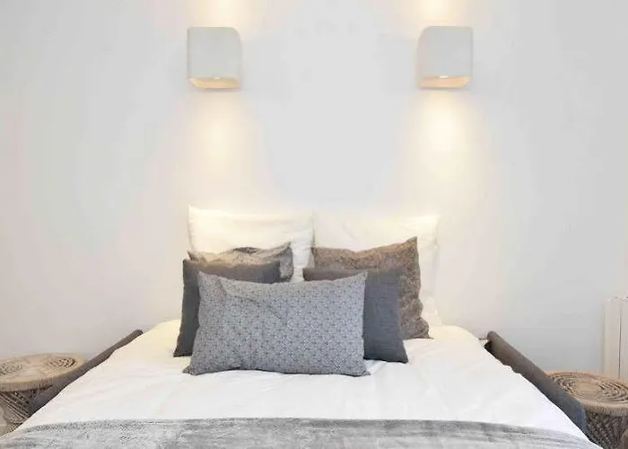 투리즘 포르트 드 베르사유 아모 *