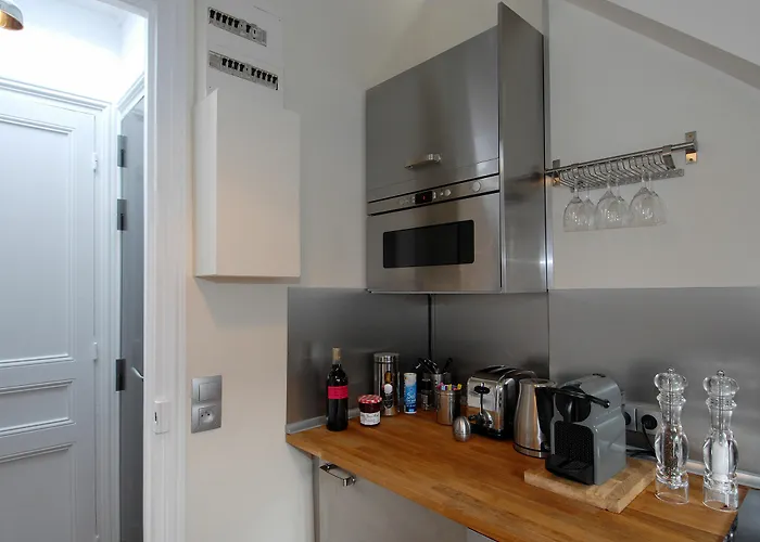 투리즘 포르트 드 베르사유 아모 파리