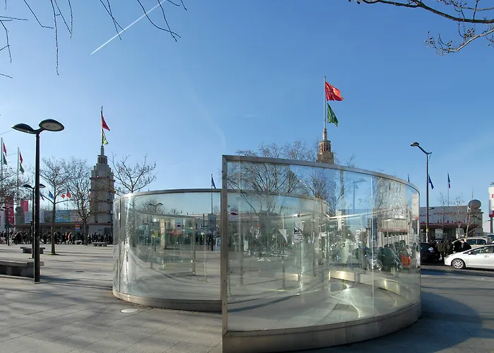 투리즘 포르트 드 베르사유 아모 *